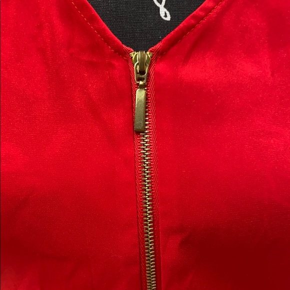 Red Express Blouse - Picture 2 of 5